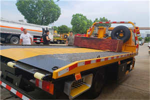 虞城附近拖车电话号码服务